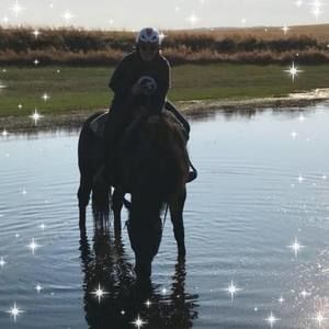 Meet your Posher, Chelsey